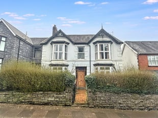 Four-bedroom Victorian house in ‘Valleys town up for sale at auction