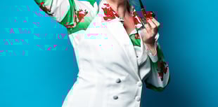 Welsh musical comedy tours with Emily Davis