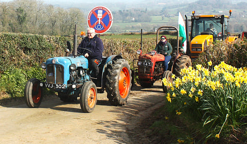 RABI charity benefits from £1,100 from tractor run