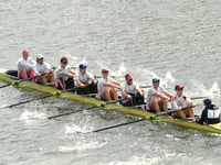 Robbie storms to centenary victory with world champions