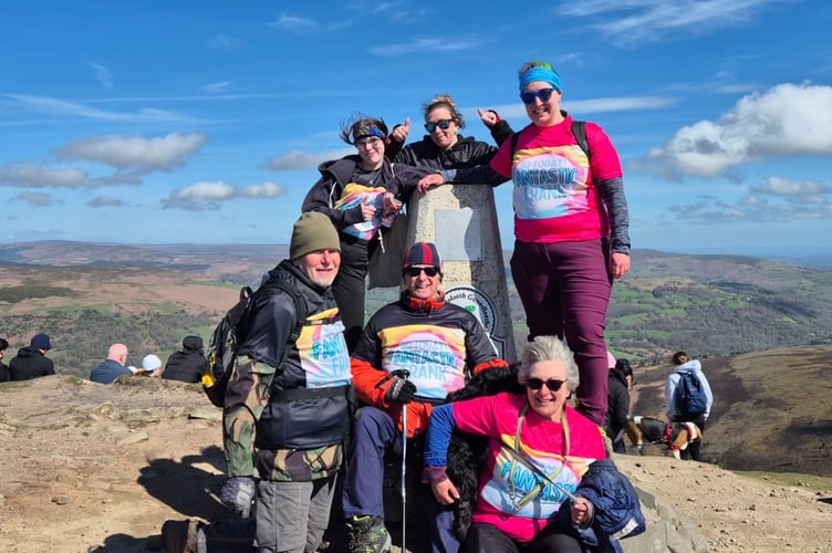 Fantastic Frank and his friends on top of the Sugar Loaf!