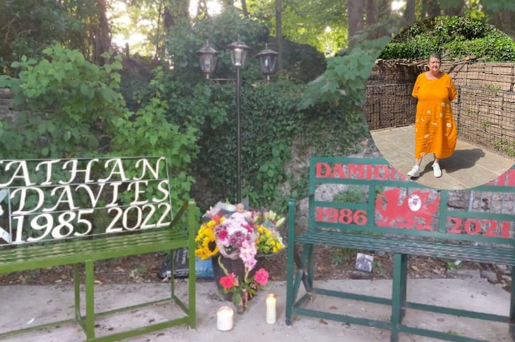 Memorial benches linda vista