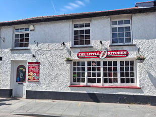 Town centre cafe to close