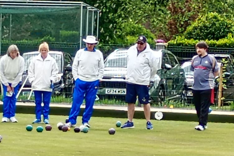 Players from the county's two oldest bowls clubs – Abergavenny and Bedwellty – drew a mixed friendly to celebrate the latter's 125th anniversary