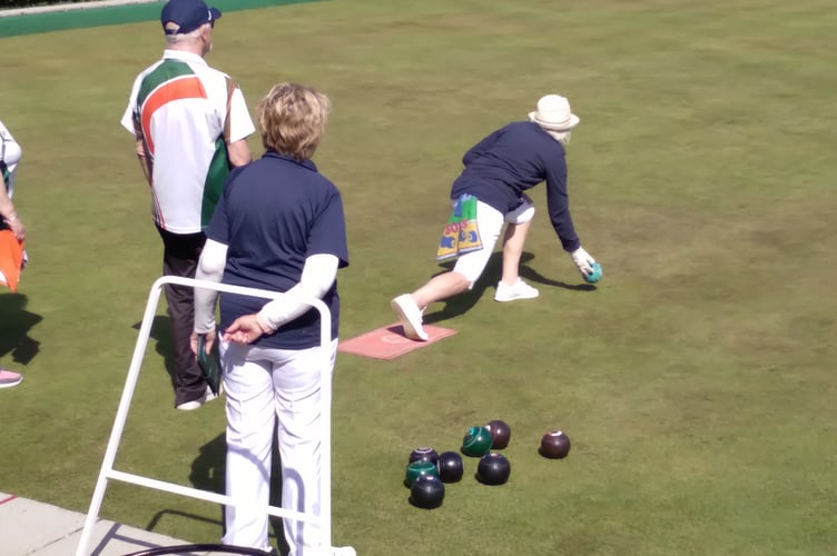 Gilwern Bowls Club Ladies returned to winning ways