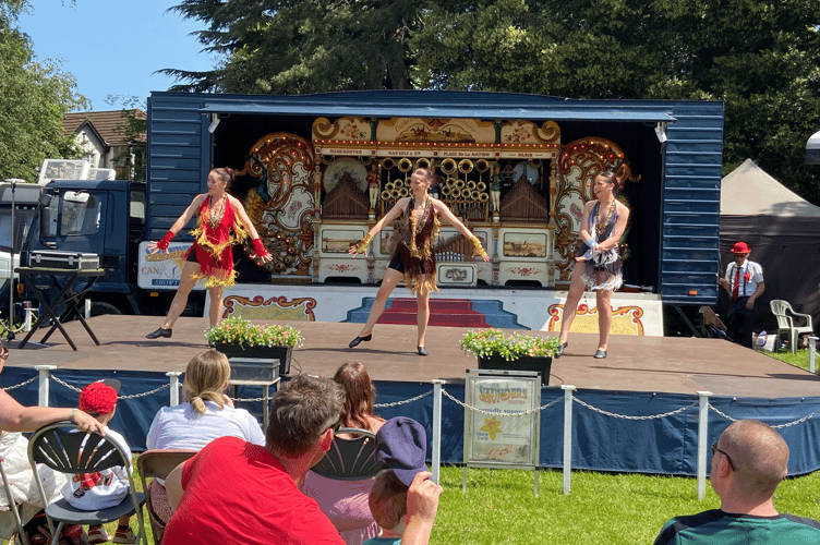 Dancing Abergavenny Steam Rally