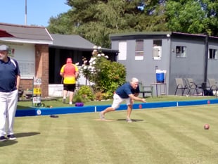 Lady bowlers bounce back at home to Troedyrhiw