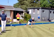 Lady bowlers bounce back at home to Troedyrhiw
