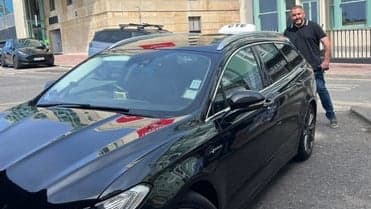 Taxi firm goes the extra mile for Cathy