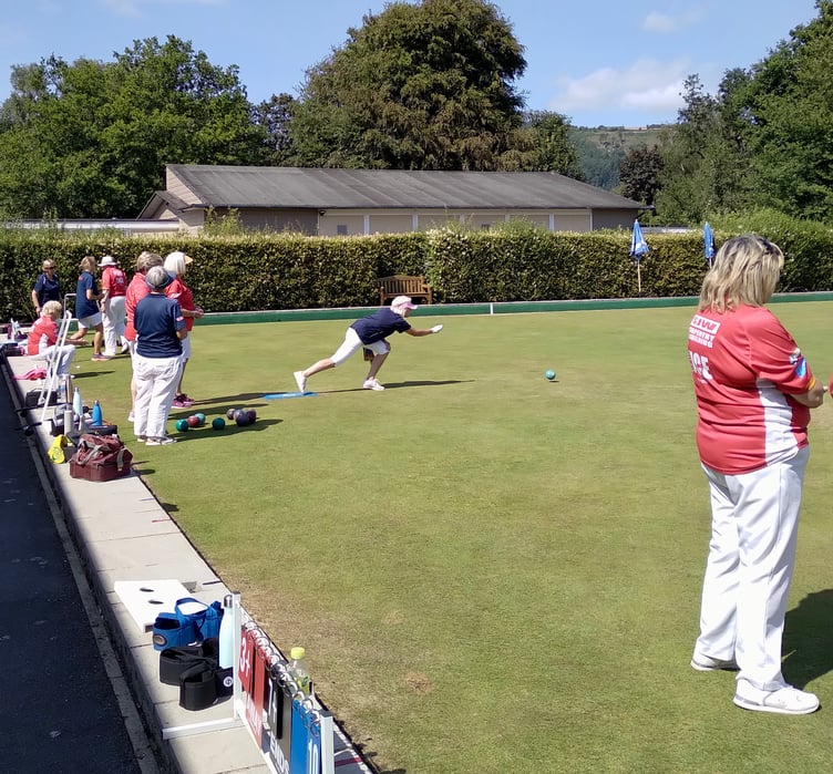Gilwern Ladies take on Merthyr West End