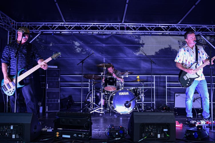 The decibels at Gilfest