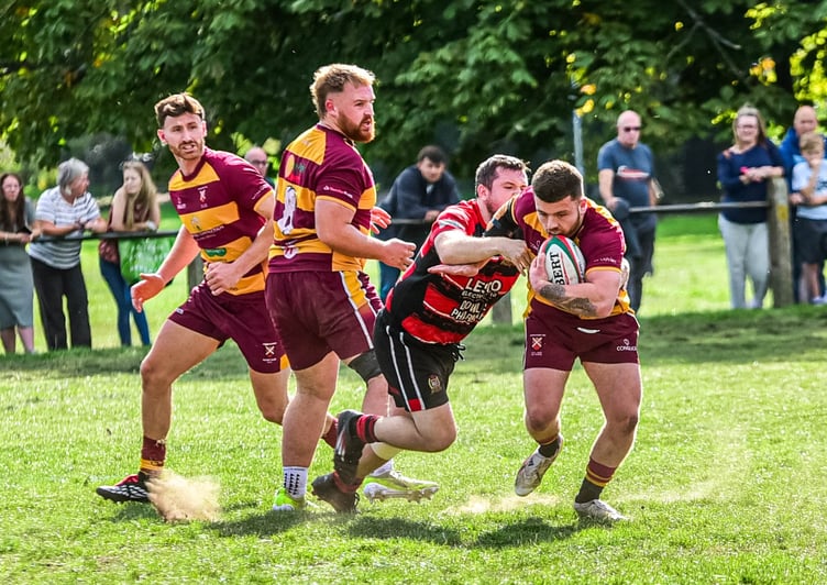 Abergavenny secured a tight first win of the season at home to derby rivals Nantyglo